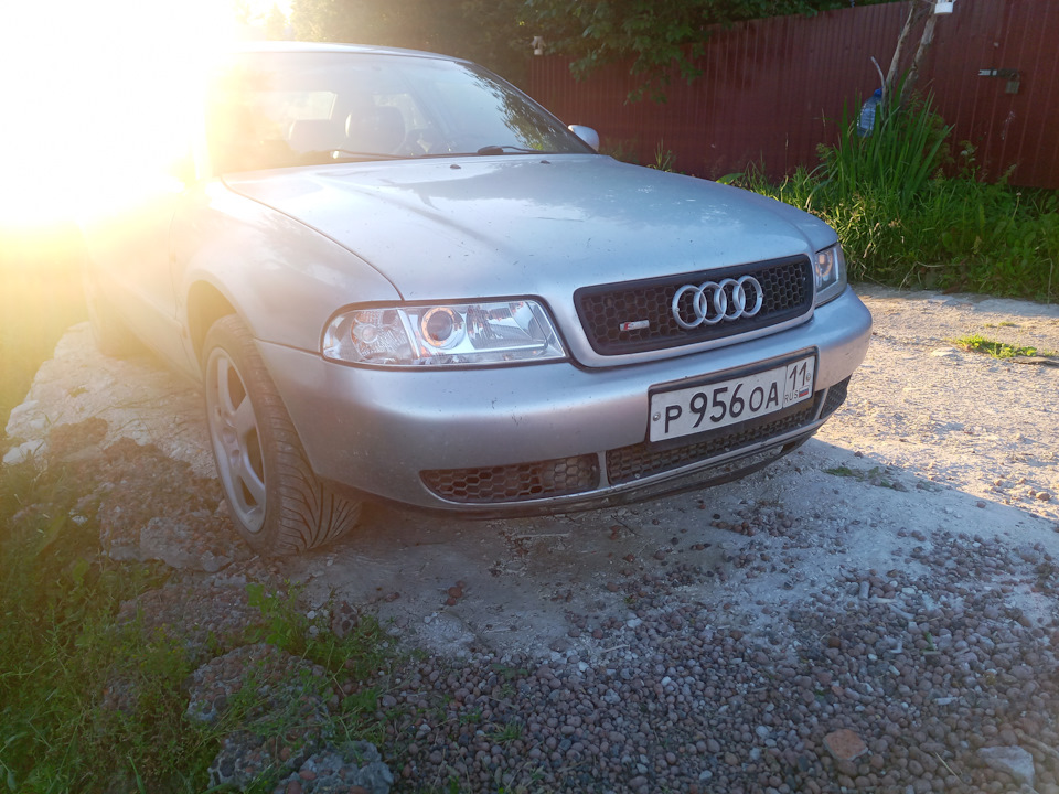 Купил фары А4Б5 рест Дэпо(очхорбу). — Audi A4 (B5), 1,8 л, 1997 года ...