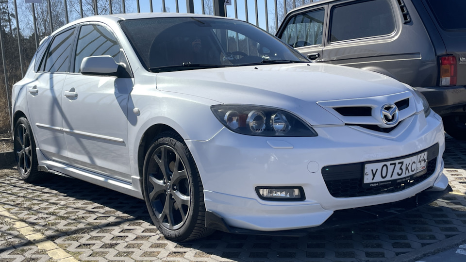 Солнечные ванны) — Mazda 3 (1G) BK