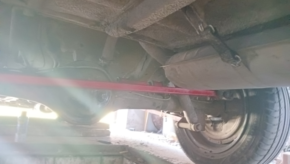 Реактивные тяги. Страх и ненависть дифференциала. — Lada 2106, 1,6 л ...