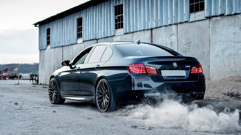 Bmw f10 n20 дымит при запуске