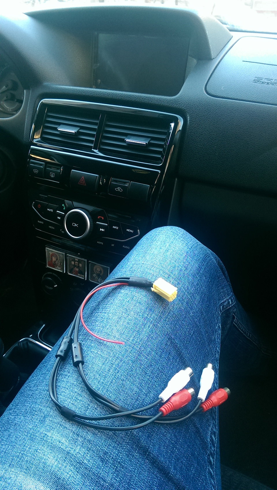 переходник — Lada Приора хэтчбек, 1,6 л, 2013 года | автозвук | DRIVE2