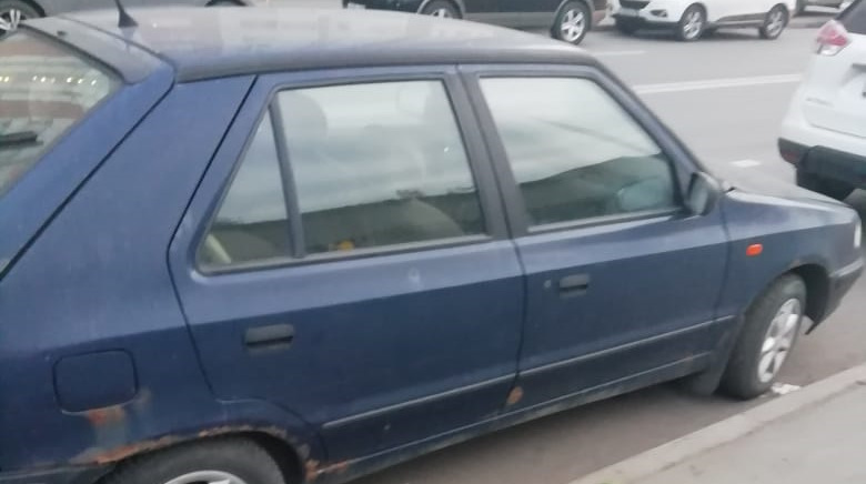 Если тухнет свет, перестают работать дворники, печка и вообще машина не ...