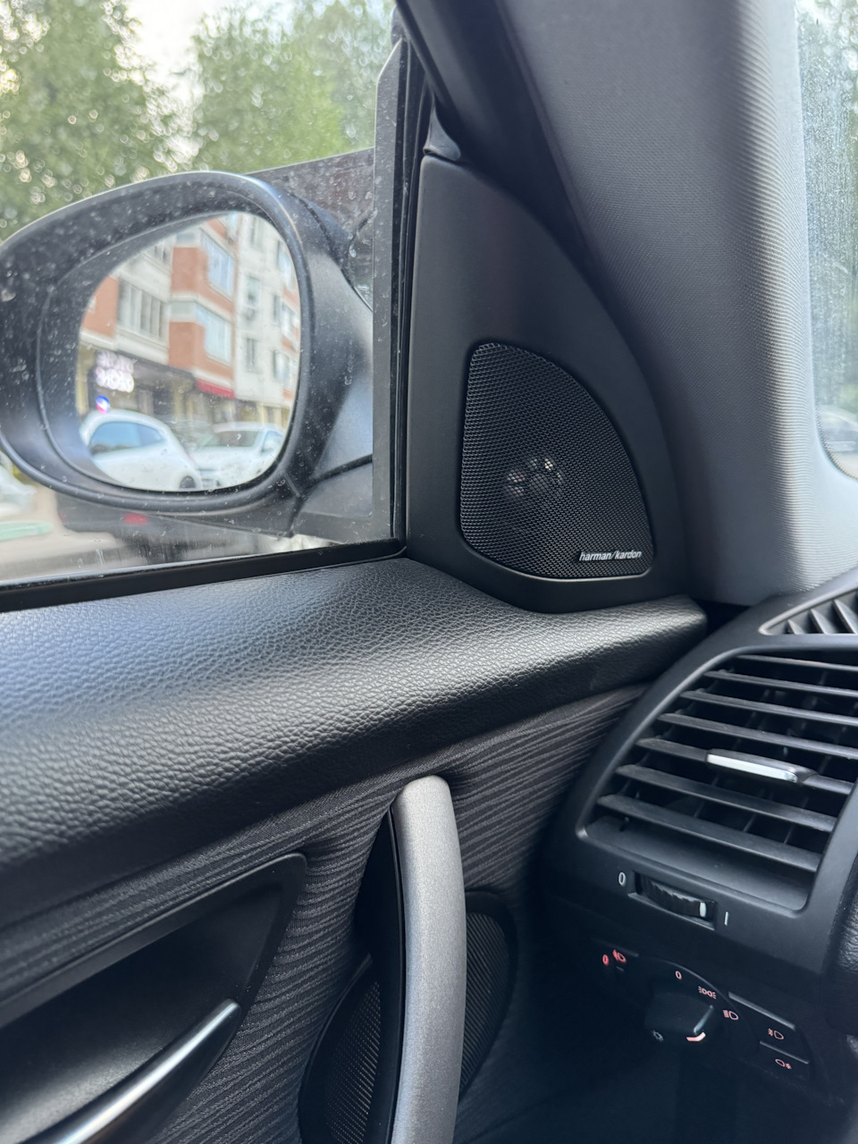 Установка высокочастотных динамиков в двери — BMW 1 series (E81/E87), 1 ...