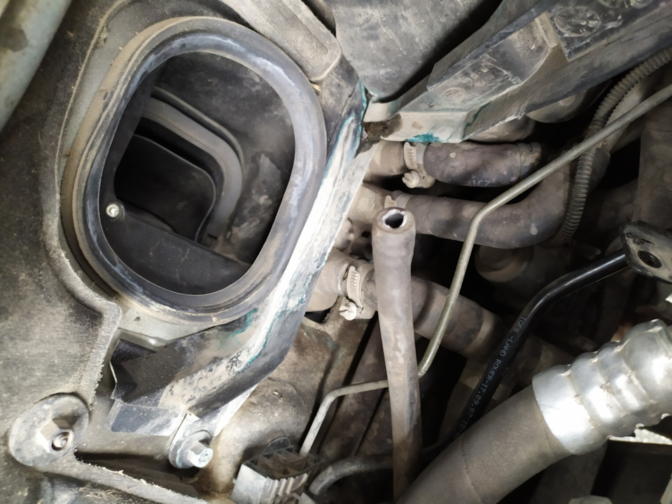 Клапан абсорбера! — Land Rover Range Rover (3G), 4,2 л, 2007 года ...
