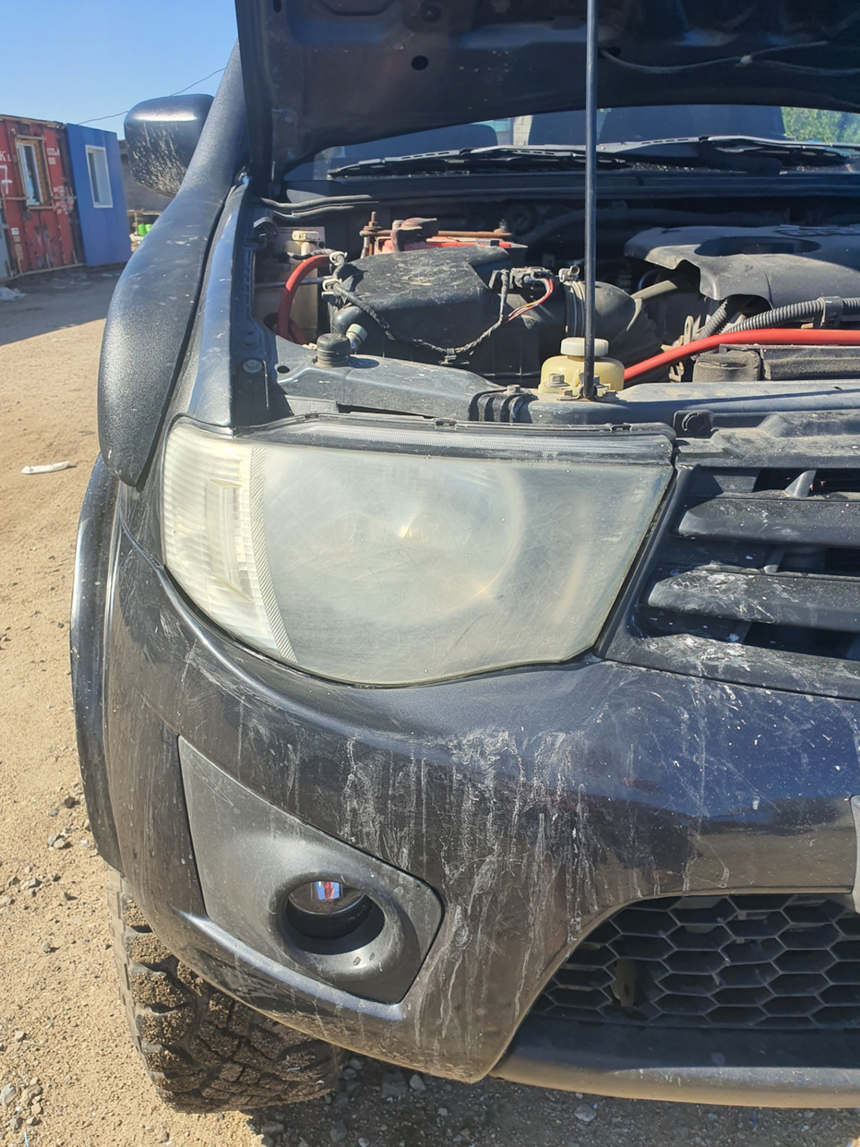 Отполировал фары — Mitsubishi L200 (4G), 2,5 л, 2010 года | тюнинг | DRIVE2