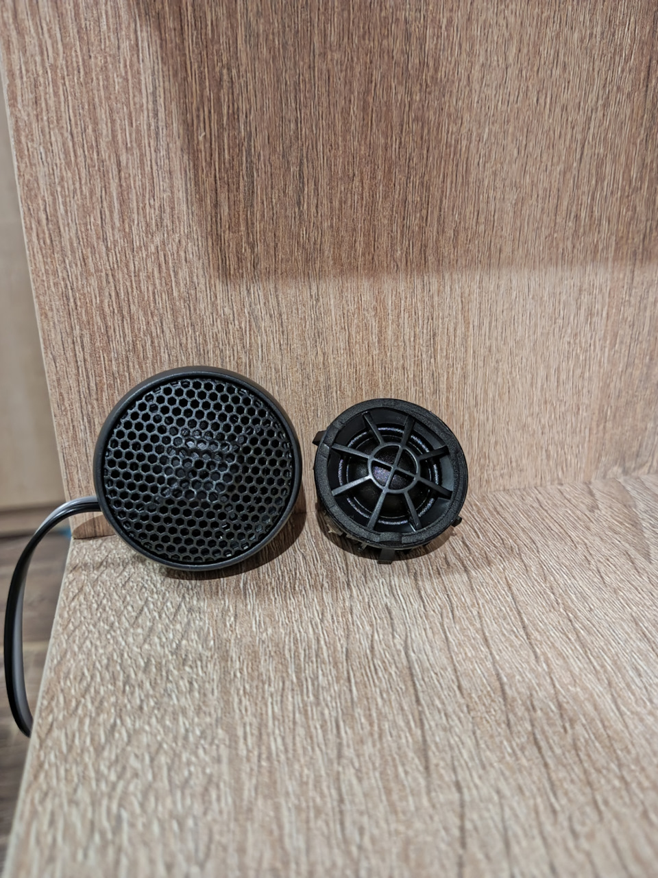 Сравнение штатного твитерра и 🐍 — Haval Jolion