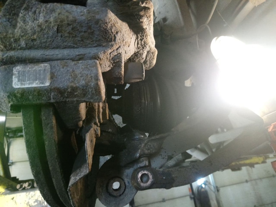 Замена хомута пыльника — Citroen C5 (2G), 2 л, 2010 года | поломка | DRIVE2