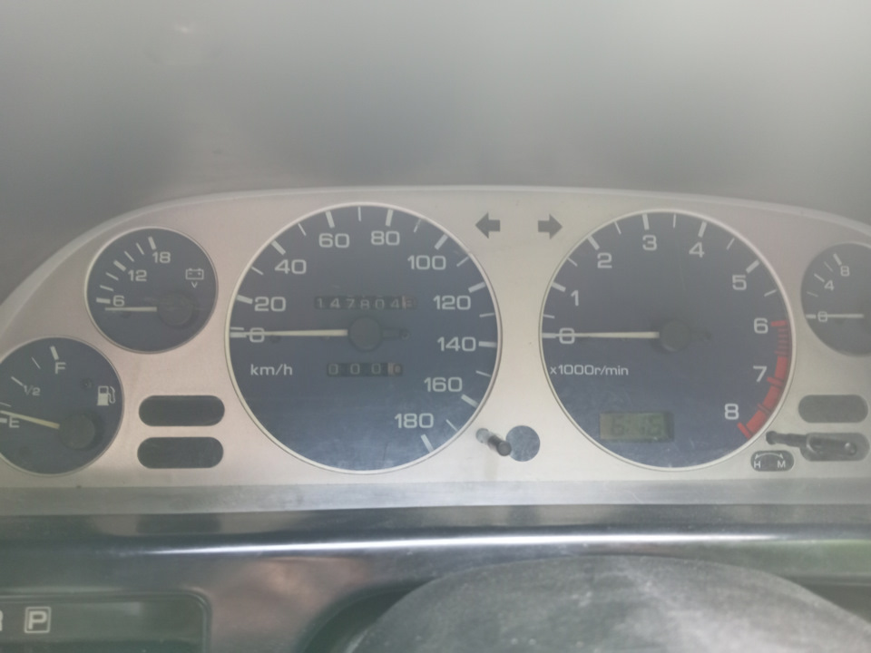 Вот какая сейчас стоит, мне она не нравится — Nissan Skyline (R32)