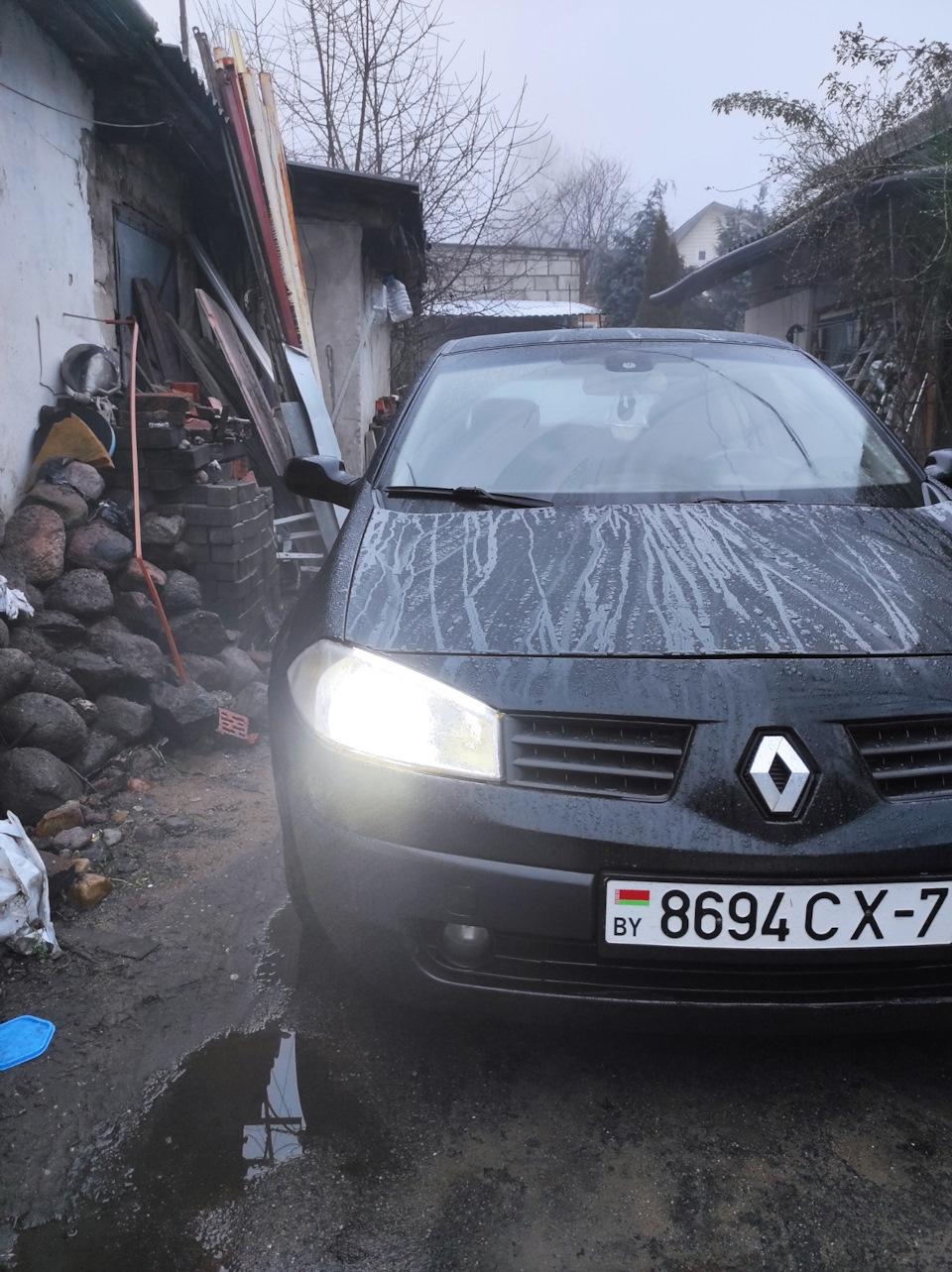 Собственная самопроизвольная жизнь замка багажника — Renault Megane II, 1,9  л, 2003 года | наблюдение | DRIVE2