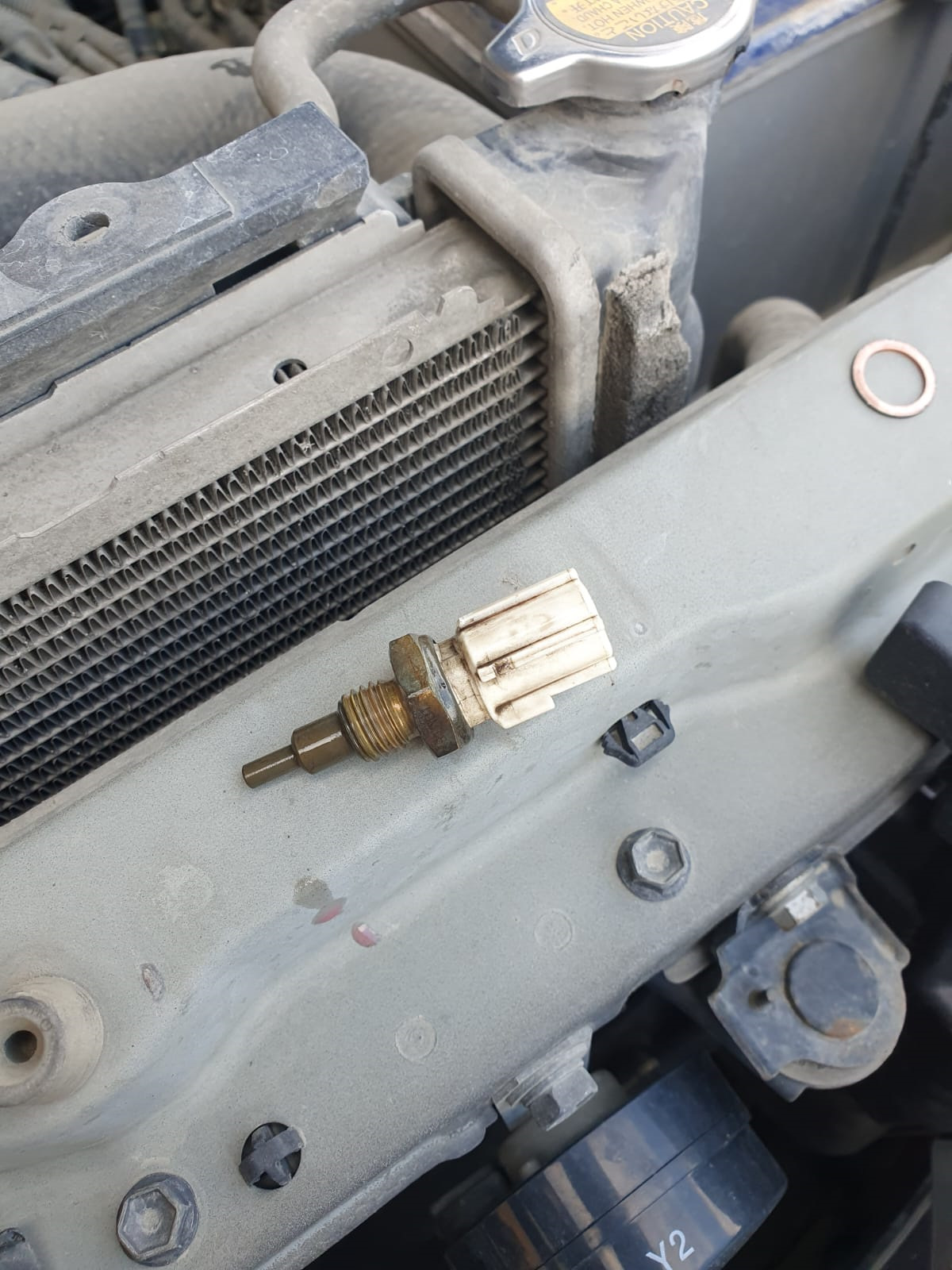 Датчик температуры GX460 1URFE и некорректные показания на панели ...