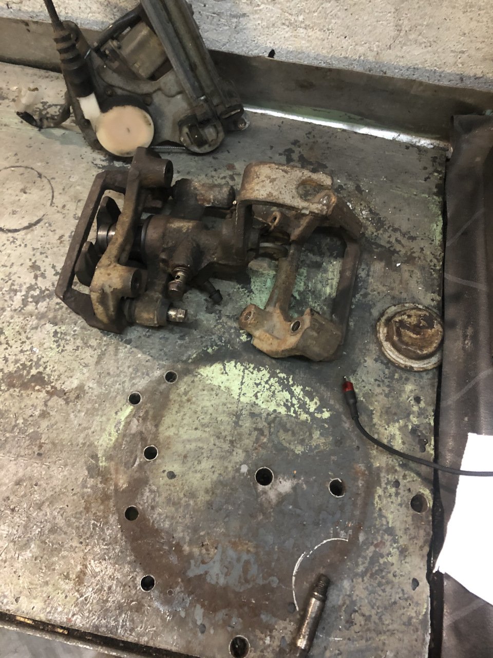 Тормоза: глава 1 — Mazda 626 IV (GE), 1,9 л, 1996 года | своими руками ...