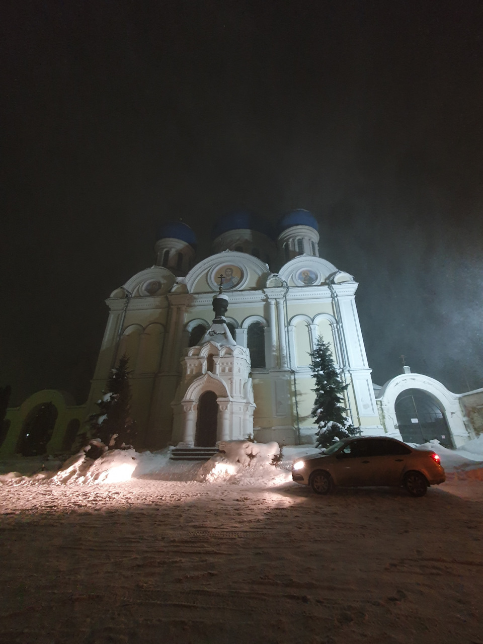 Пока праздничные дни покатались по району. — Lada Гранта (2G) FL, 1,6 л,  2021 года | покатушки | DRIVE2