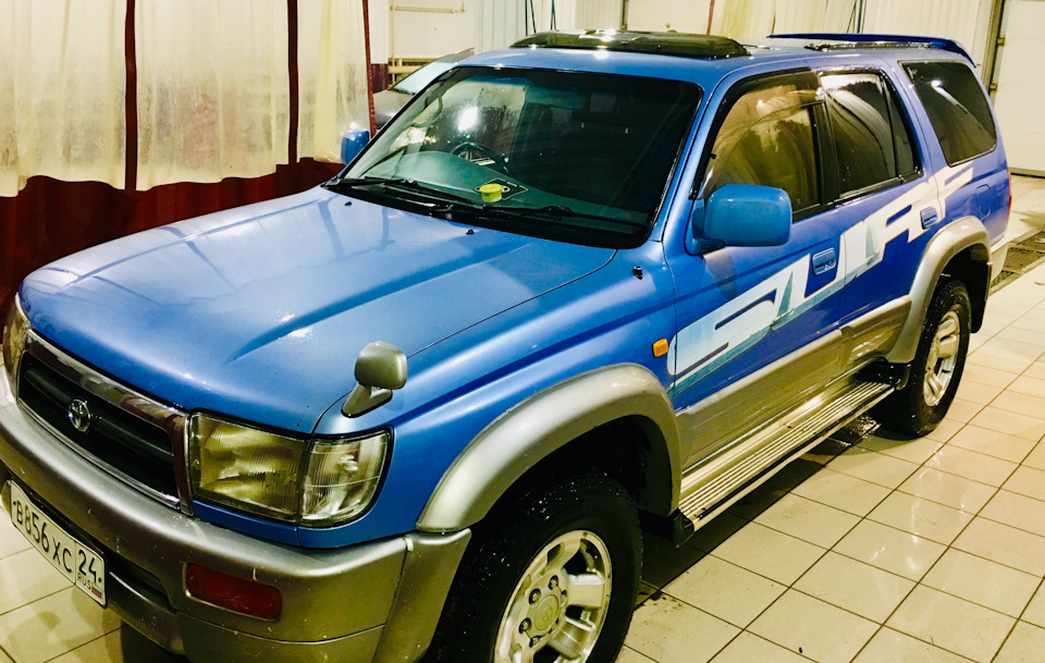 Toyota Hilux Surf 1996. Сурфик машина.