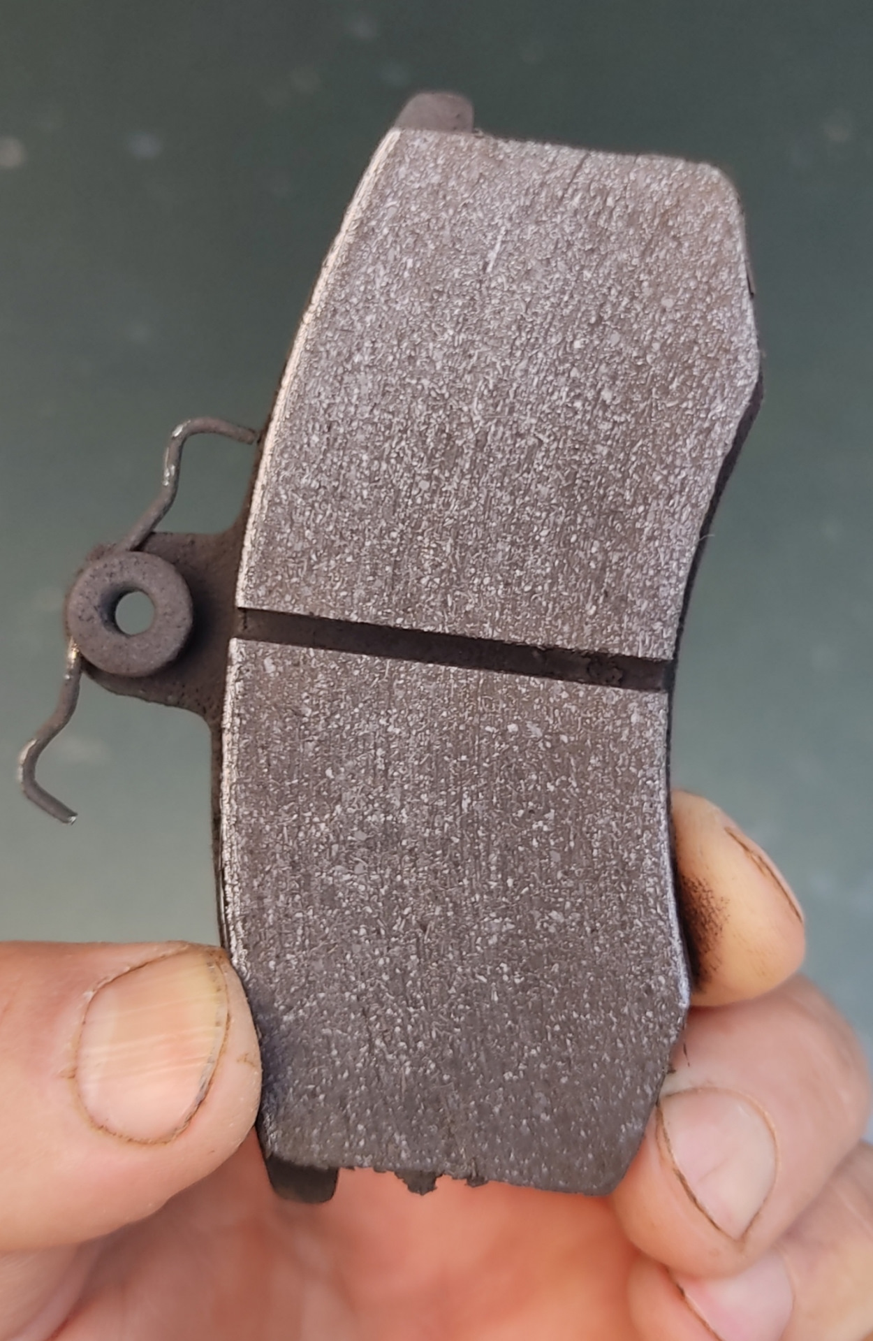 Прокачка тормозов, замена передних колодок. — Lada Приора хэтчбек, 1,6 ...