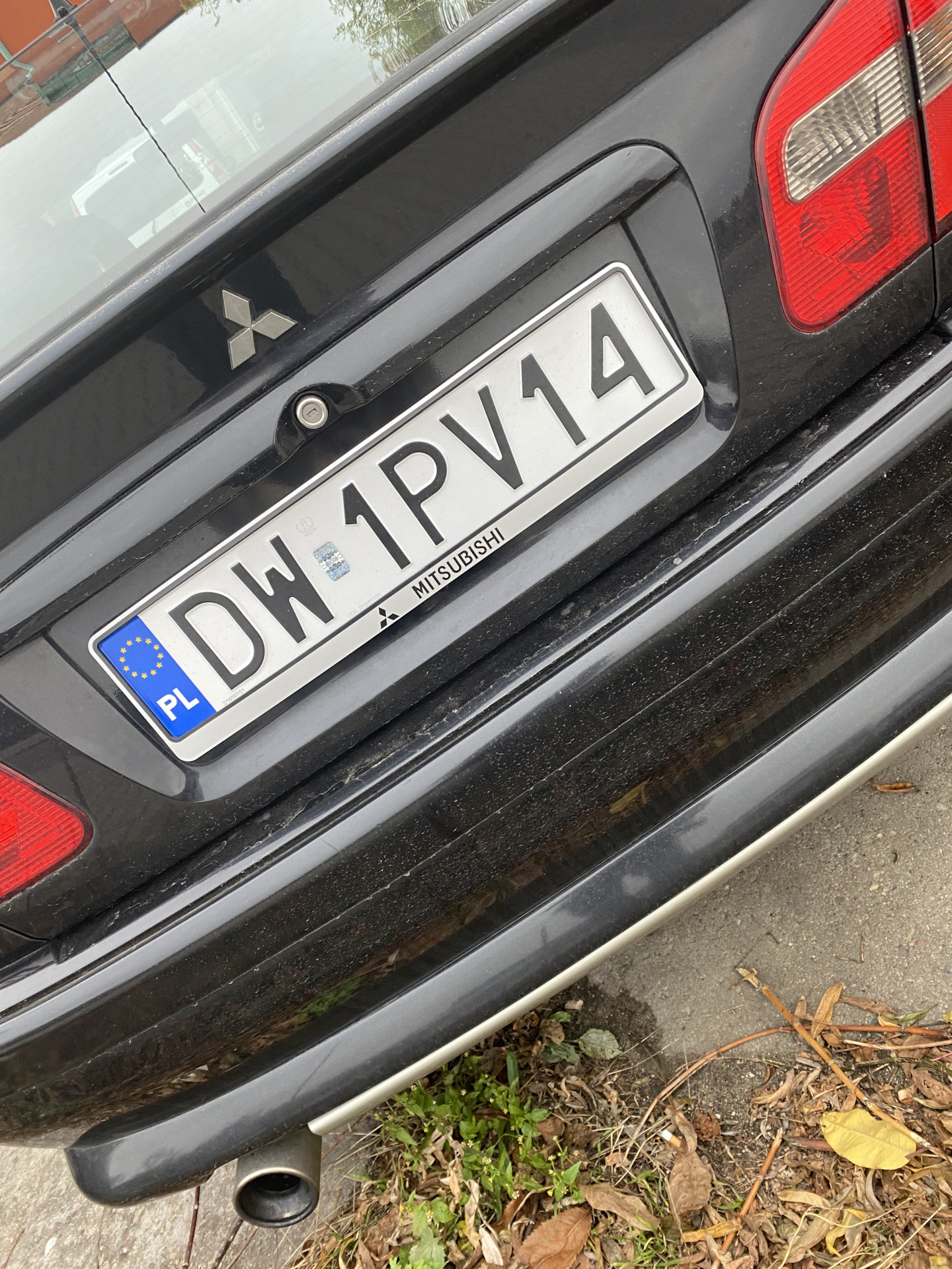 Новые рамки — Mitsubishi Carisma, 1,8 л, 2003 года | просто так | DRIVE2