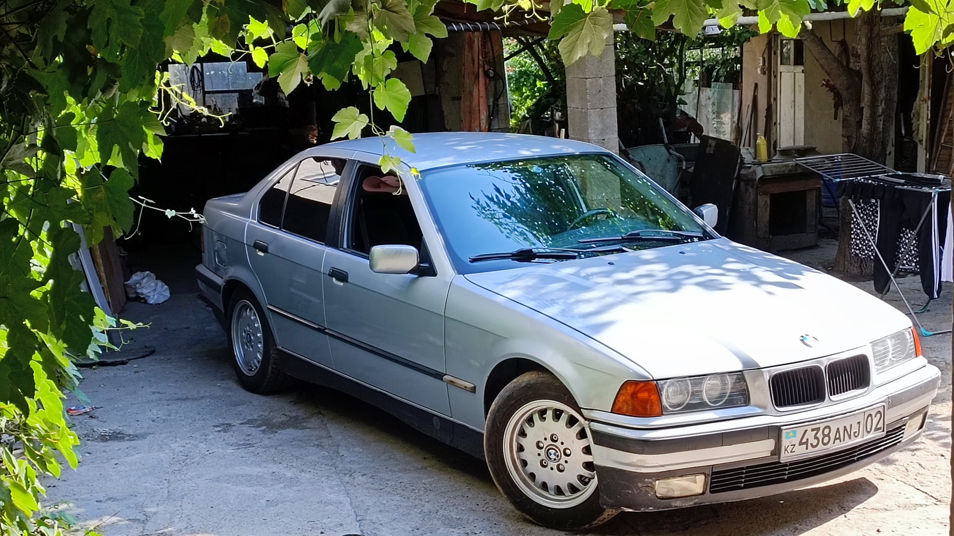 BMW 3 series (E36) 2.0 бензиновый 1994 | Матрёшка на DRIVE2