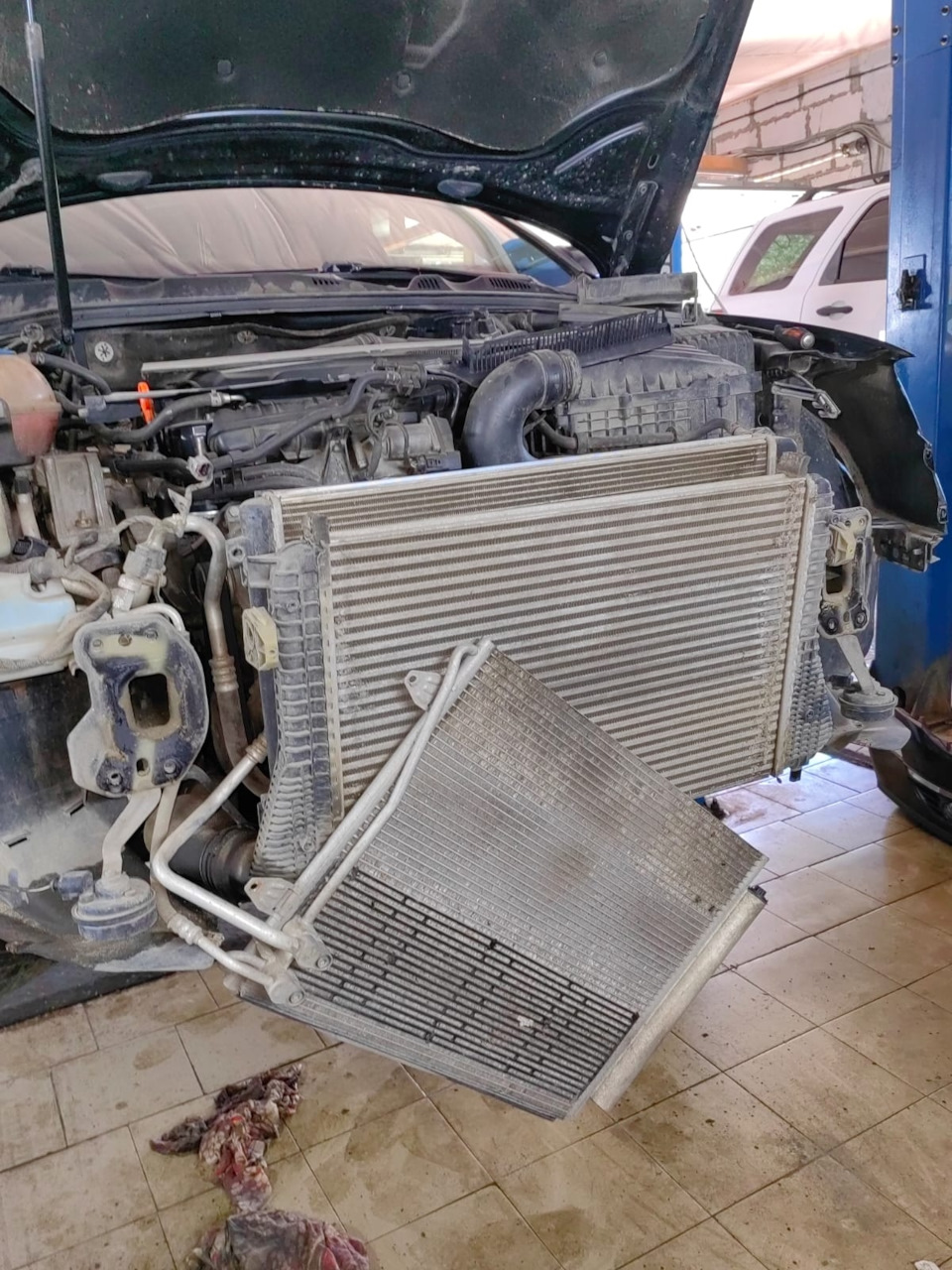 Мойка радиаторов — Volkswagen Passat B6, 1,8 л, 2009 года | плановое ТО ...