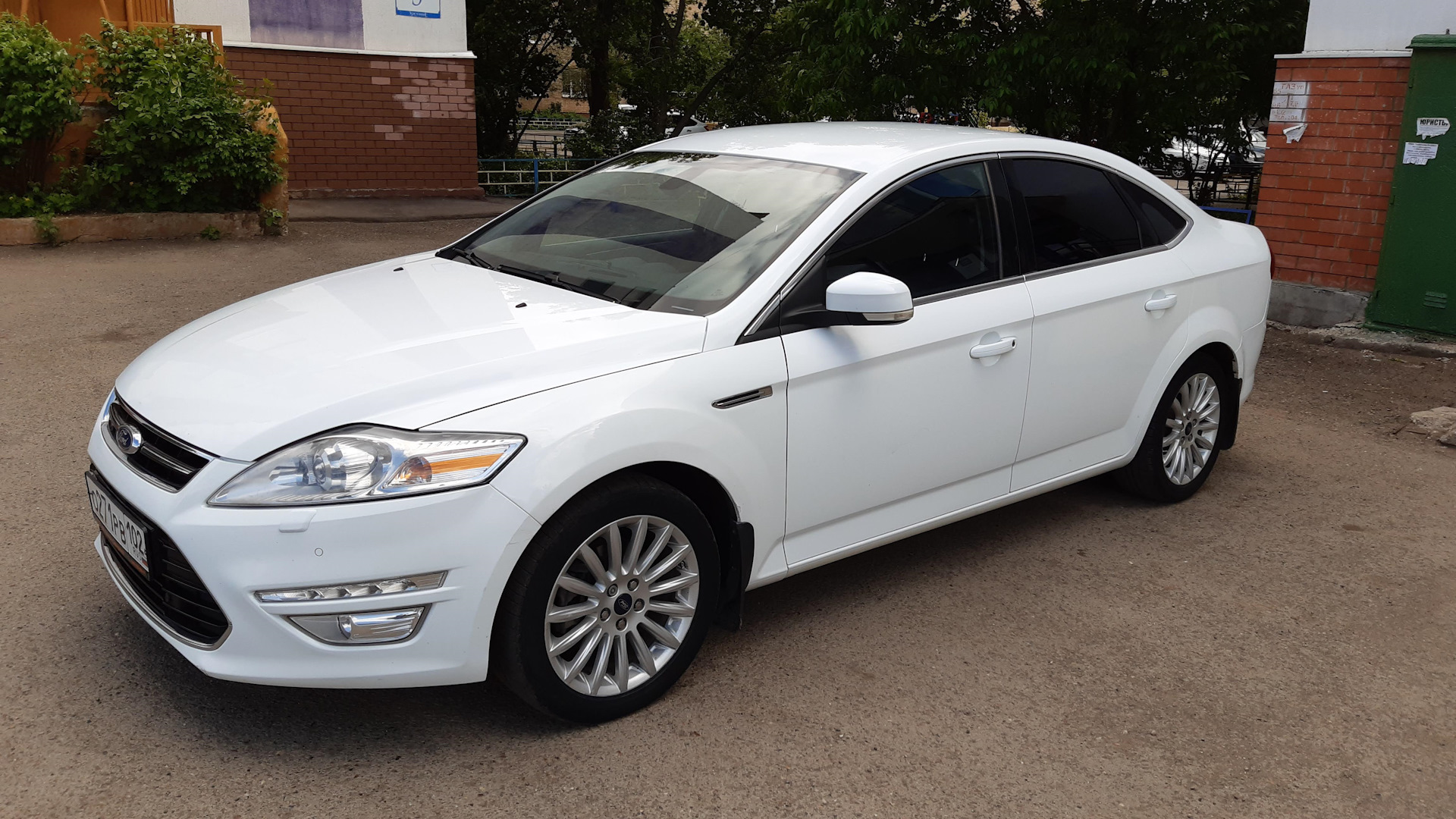 Ford Mondeo IV 2.0 бензиновый 2011 | Белая 2.0 мт на DRIVE2