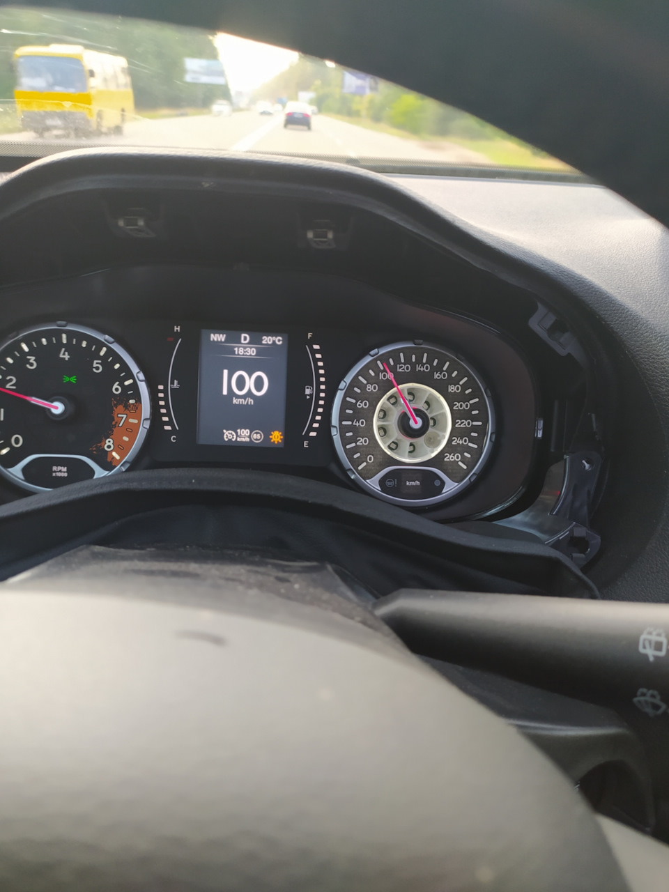 Фото в бортжурнале Jeep Renegade