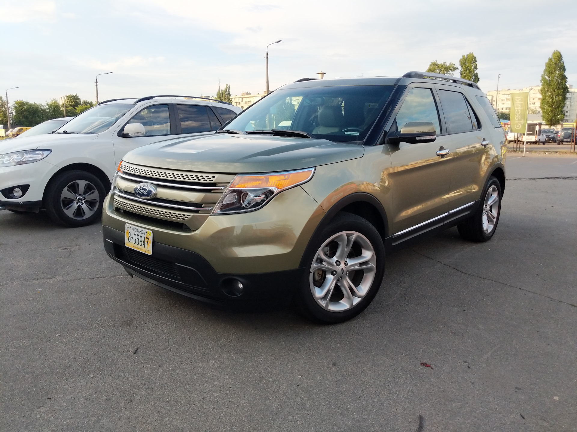 Эксплорер 5. Ford Explorer 5 Platinum. Форд эксплорер 5 зеленый. Ford Explorer (5g) Tuning. Эксплорер 5 серебро.