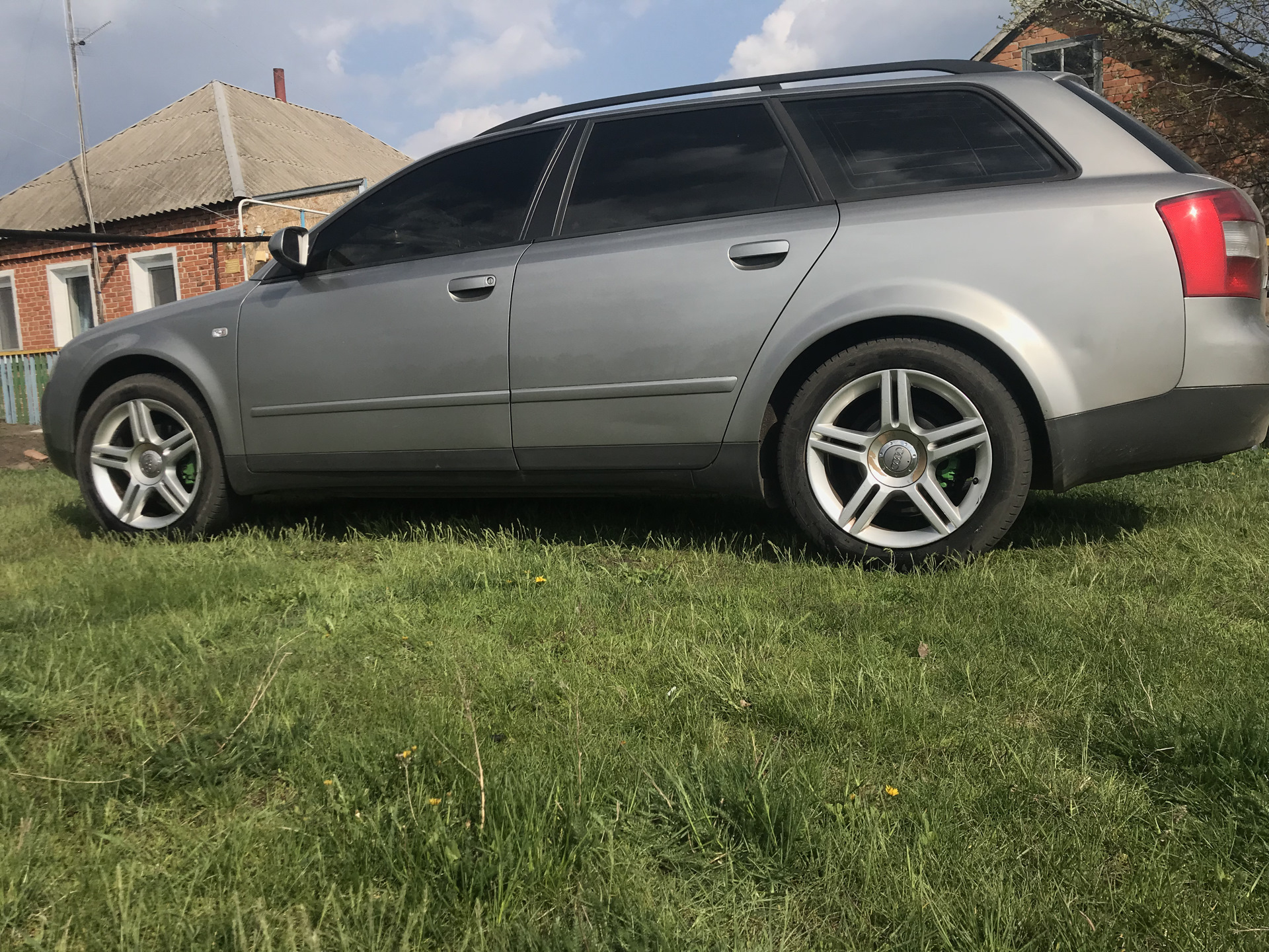 audi-a4-avant-b6-1-9
