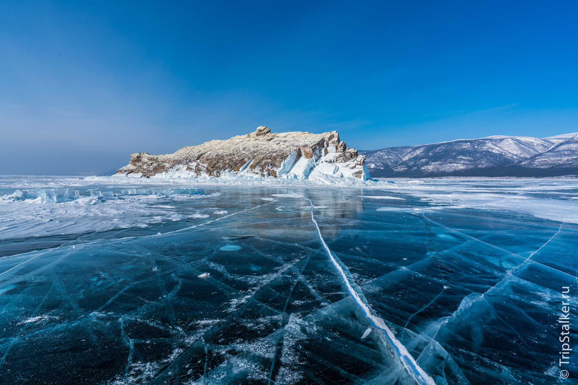 Ледовое море. Зимний Байкал. Малое море Байкал лед. Малое море Байкал зима. Байкал зимой лед.
