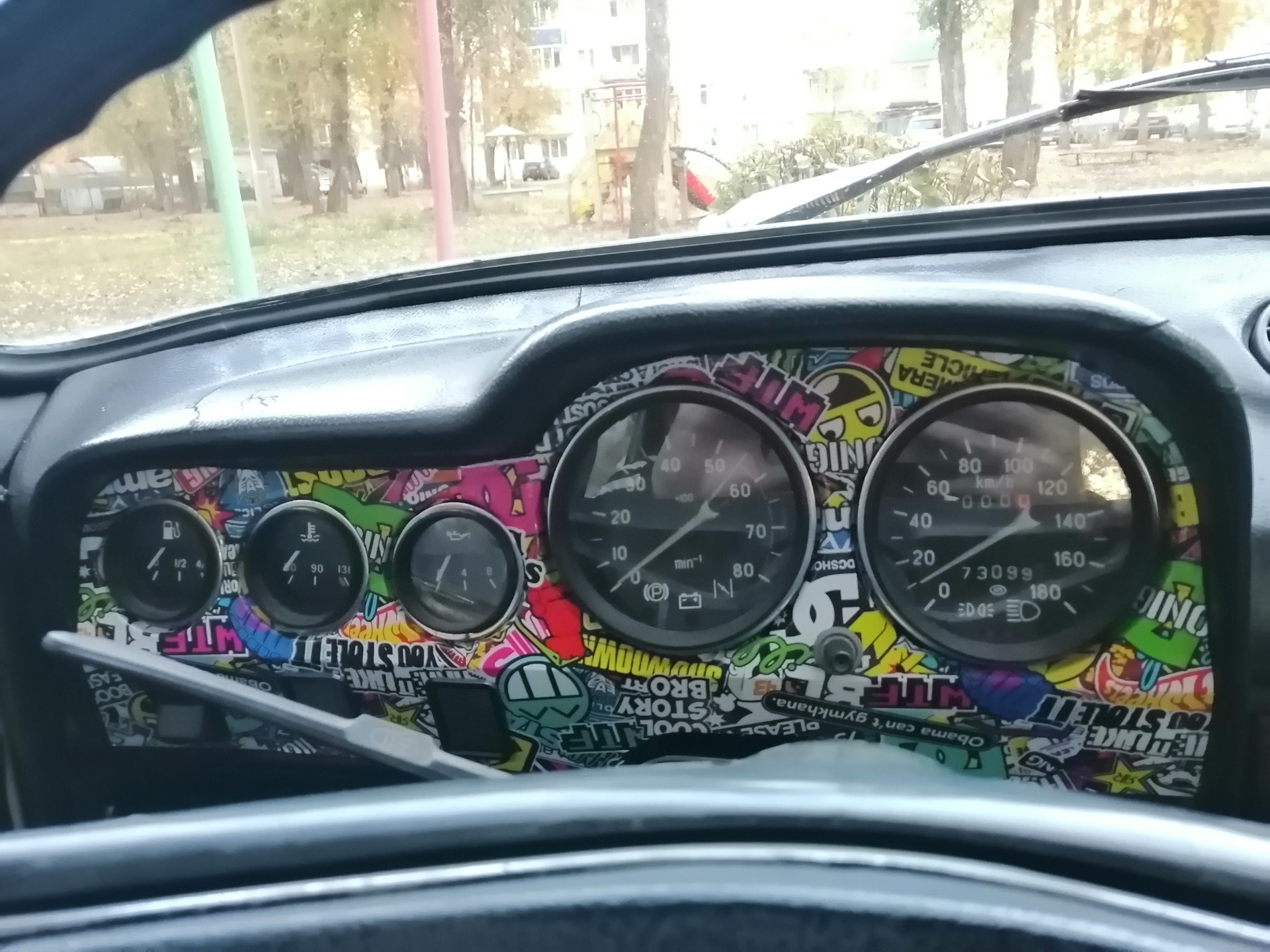 Снятие приборной панели, обклейка и установка — Lada 21061, 1,5 л, 1994 ...