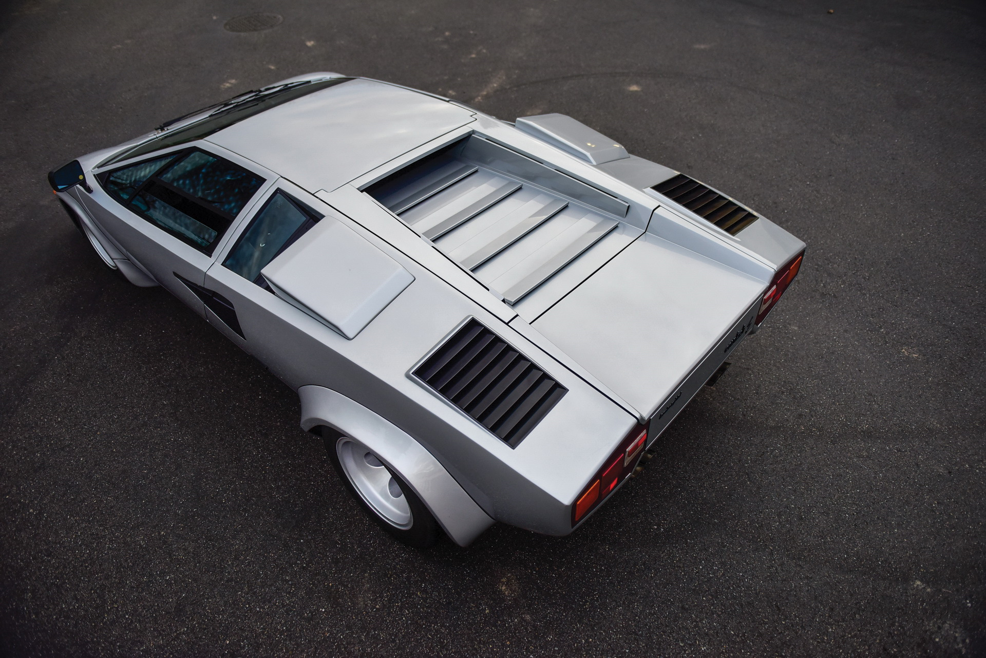 Lamborghini Countach lp400