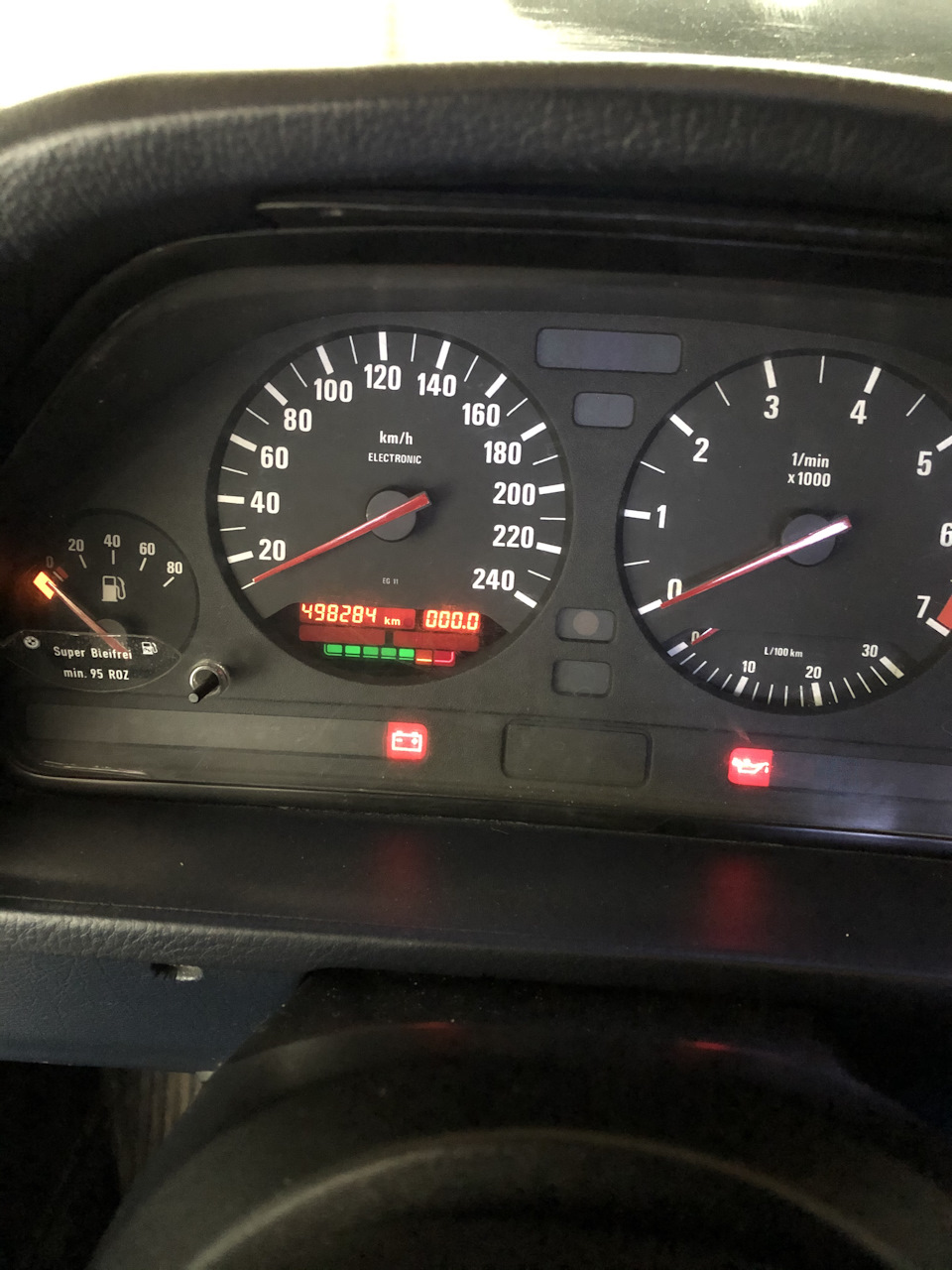 Одометр жив! — BMW 5 series (E34), 2 л., 1993 года | своими руками | DRIVE2
