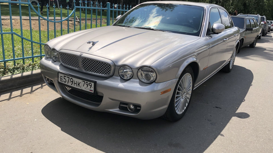 Jaguar XJ Mark i