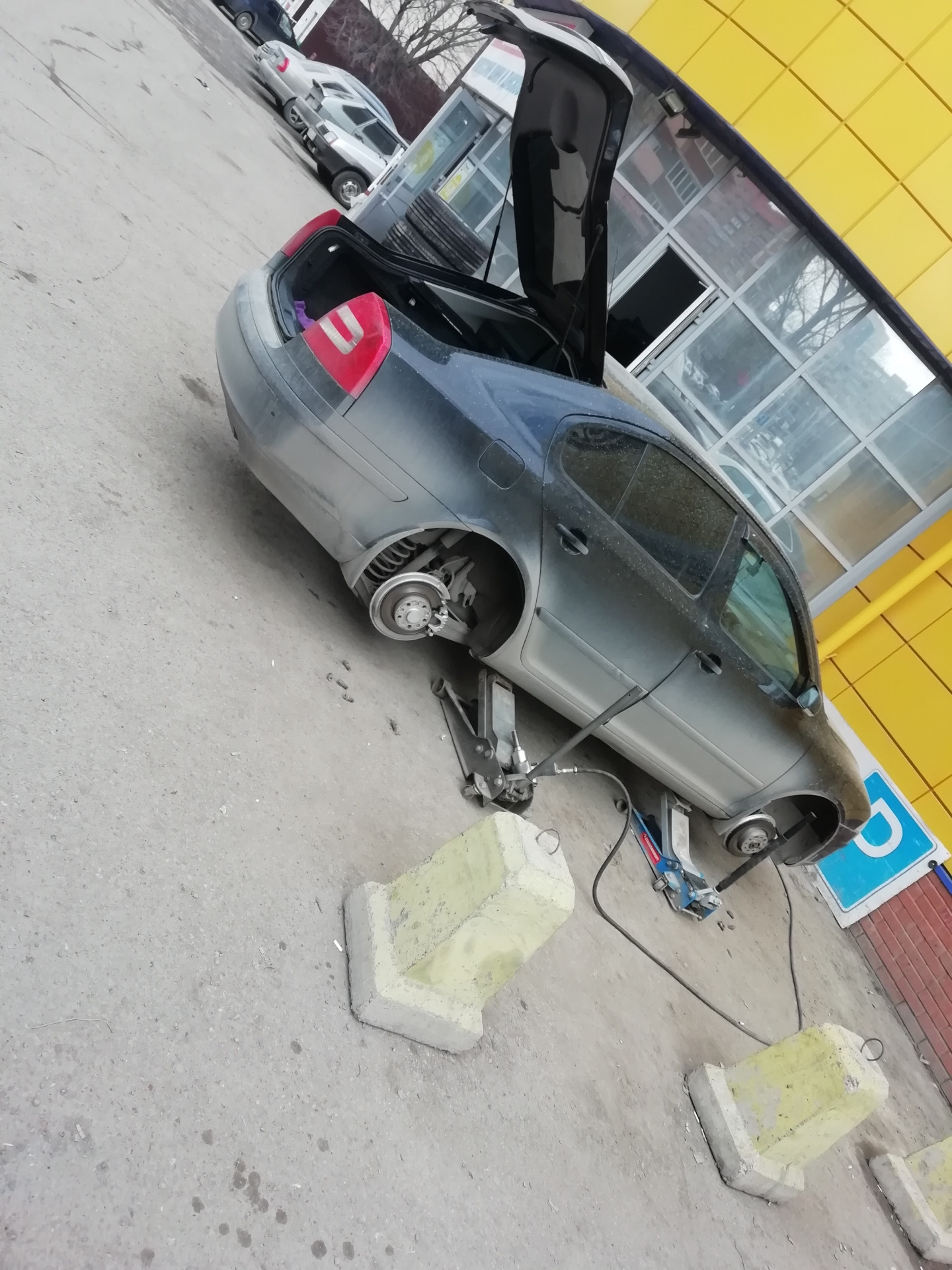 Лето. Резина. — Skoda Octavia A5 Mk2, 1,6 л, 2007 года | шины | DRIVE2