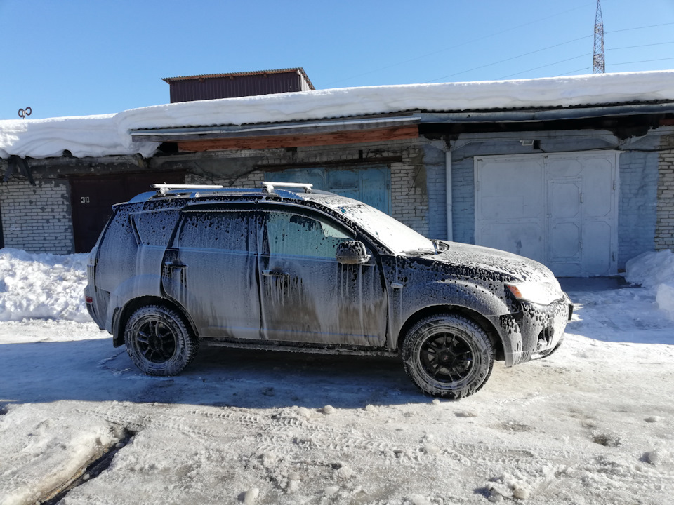 Фотография «Снег и пена — день чудесный)) Первая мойка (своими руками ...