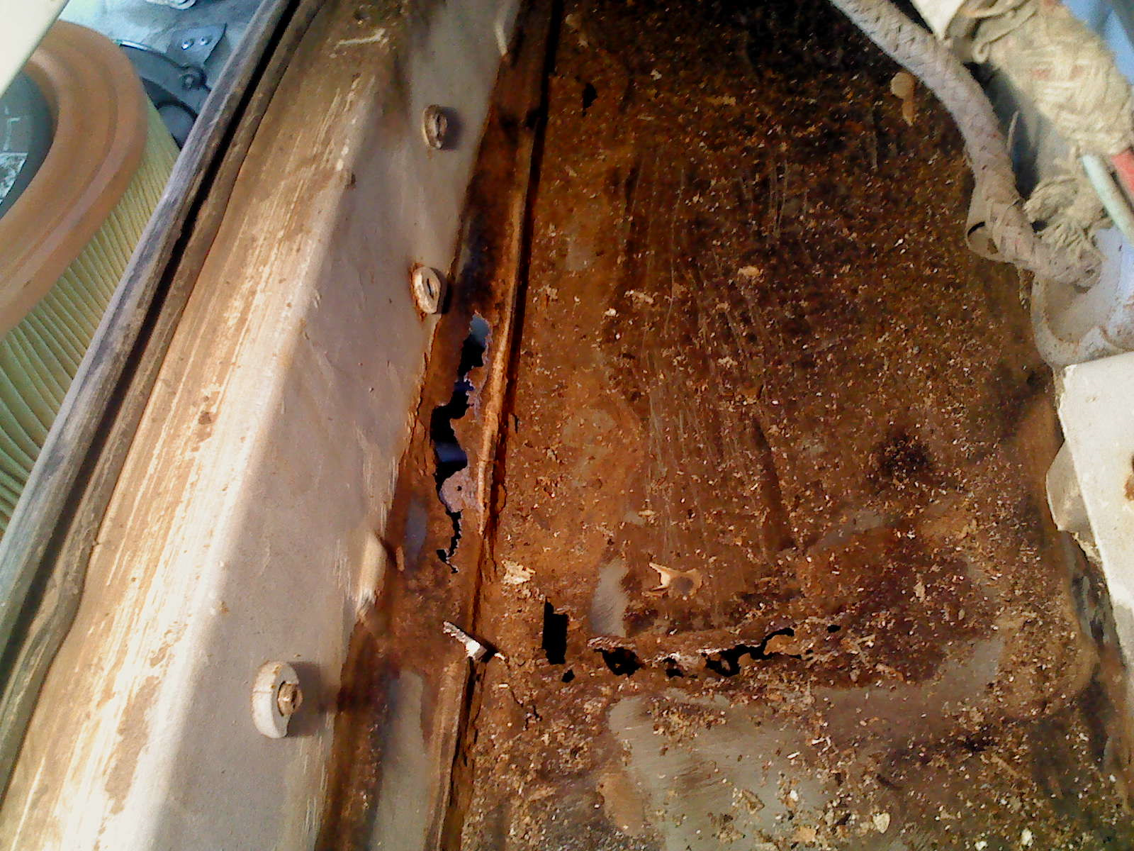 после дождя вода под ковриками. после дождя вода под ковриками. протечка воды в ваз 2114. после дождя вода под ковриками. 5.