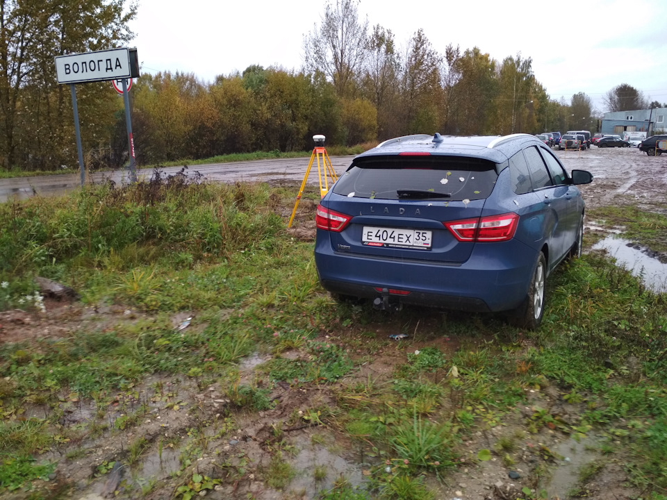 присматривает за базой — Lada Vesta SW (1G)