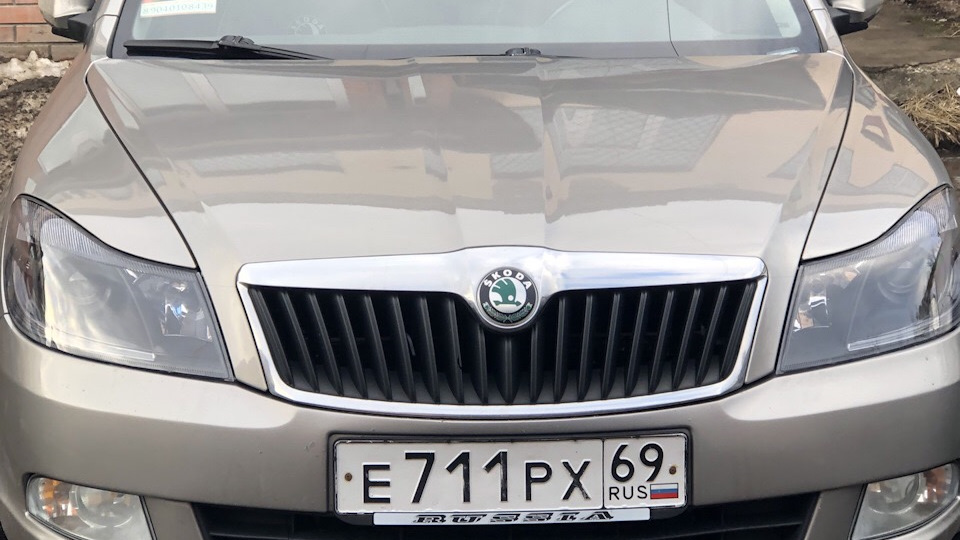 Датчик уровня омывателя — Skoda Octavia A5 Mk2, 1,8 л, 2009 года ...