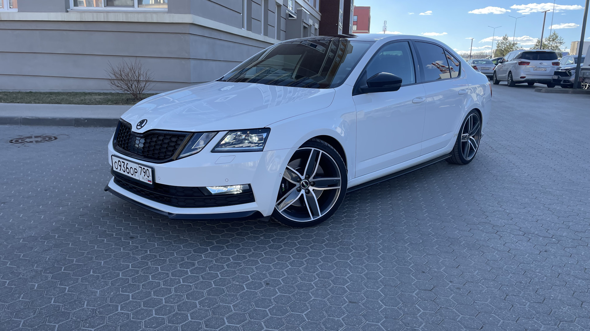 Skoda Octavia A7 Mk3 1.4 бензиновый 2019 | Октаха Аля RS 1.4 на дсг на  DRIVE2