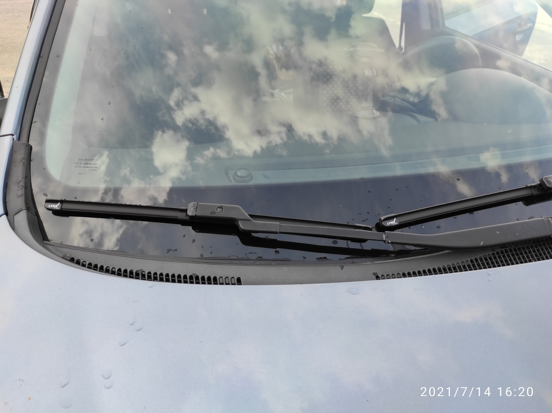 Щетки стеклоочистителя… — KIA Ceed SW (1G), 1,6 л, 2007 года ...