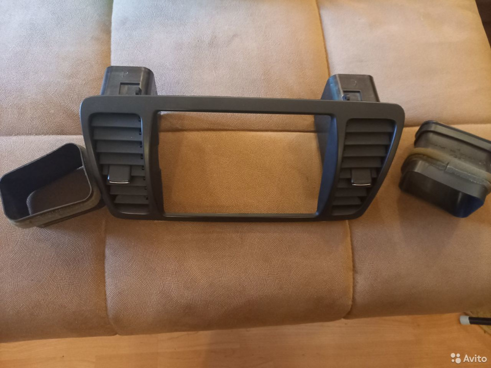 Рамка для монитора Subaru Outback на Subaru Outback (BP). Б/у | 2 500 ...
