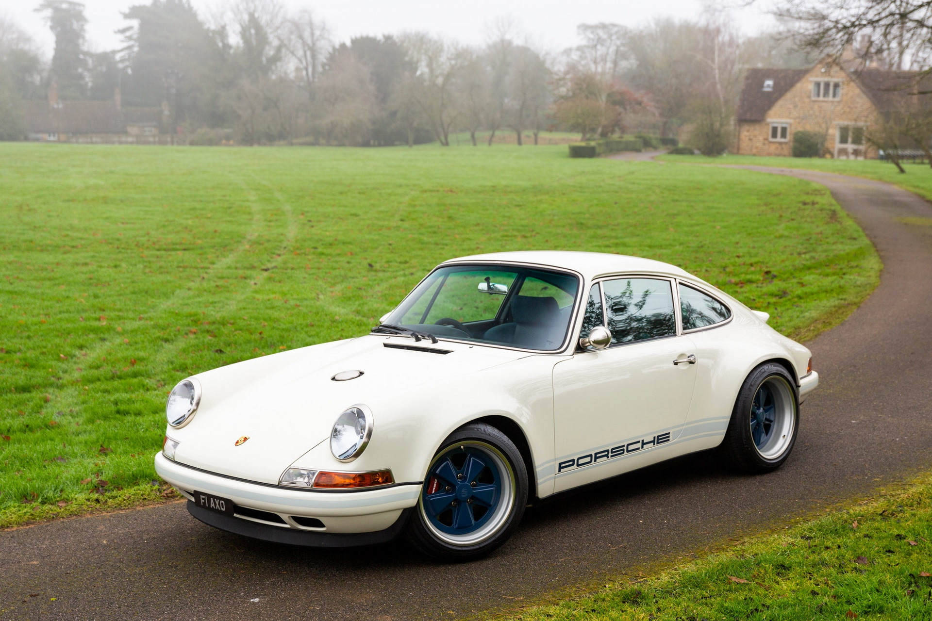 Porsche 911 Singer Rally