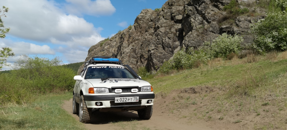 Toyota Sprinter Carib ae114