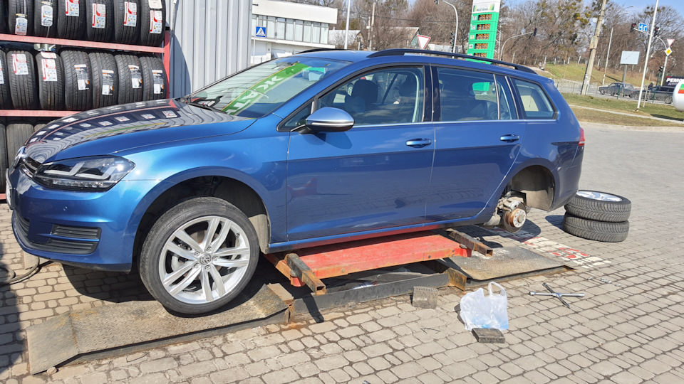 Фото в бортжурнале Volkswagen Golf Variant (Mk7)