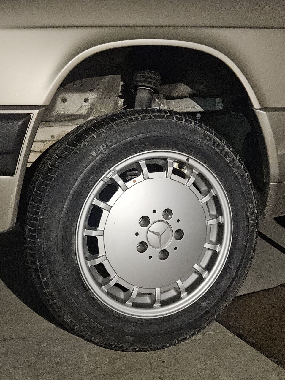 Фото в бортжурнале Mercedes-Benz 190 (W201)