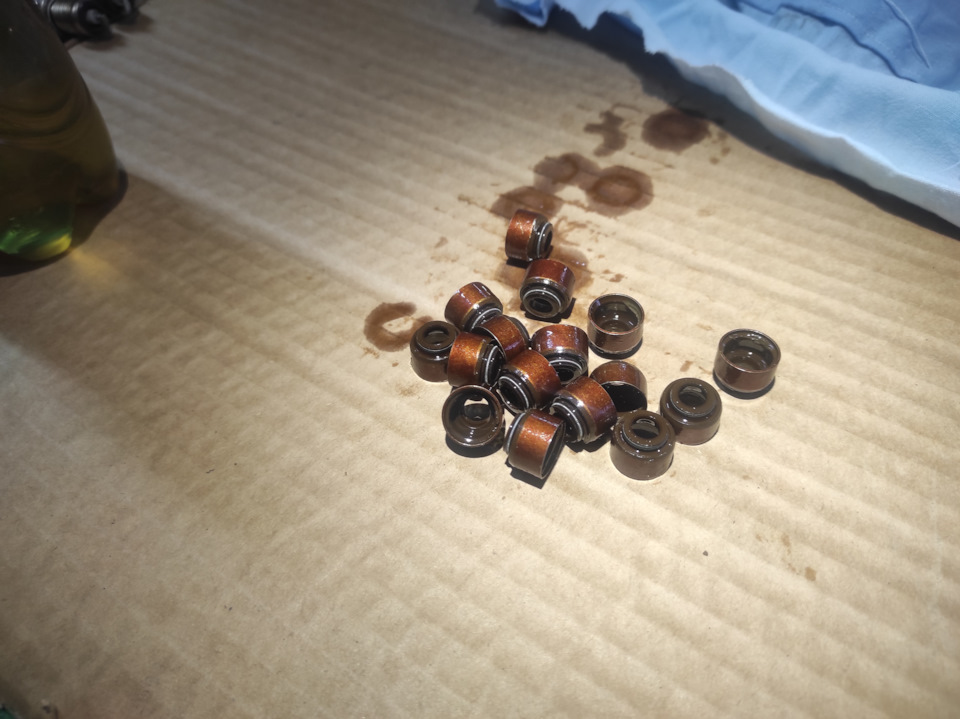 Фото в бортжурнале Toyota Carina E