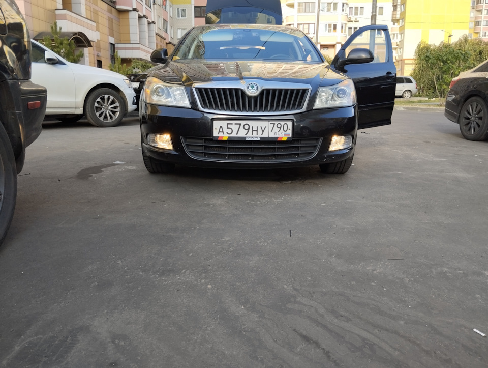 Наконец-то птф — Skoda Octavia A5 Mk2, 1,6 л, 2009 года | своими руками ...