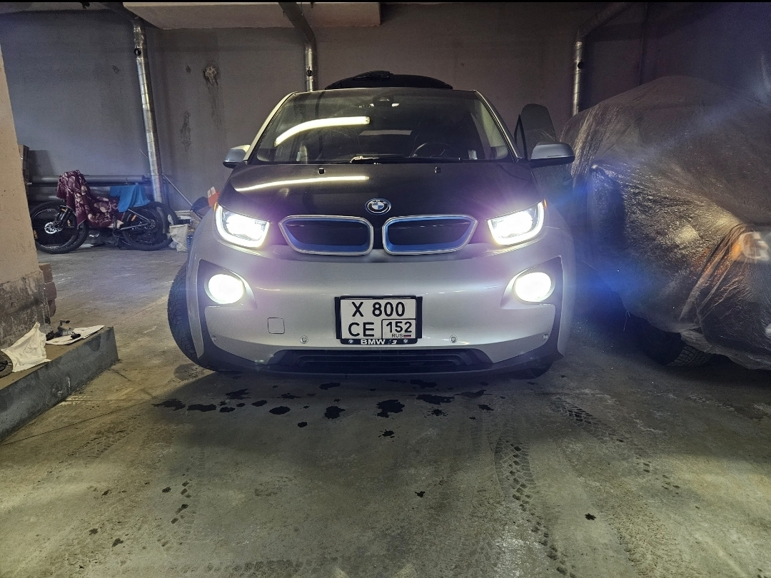 Фото в бортжурнале BMW i3. Запчасти на фото: CE152