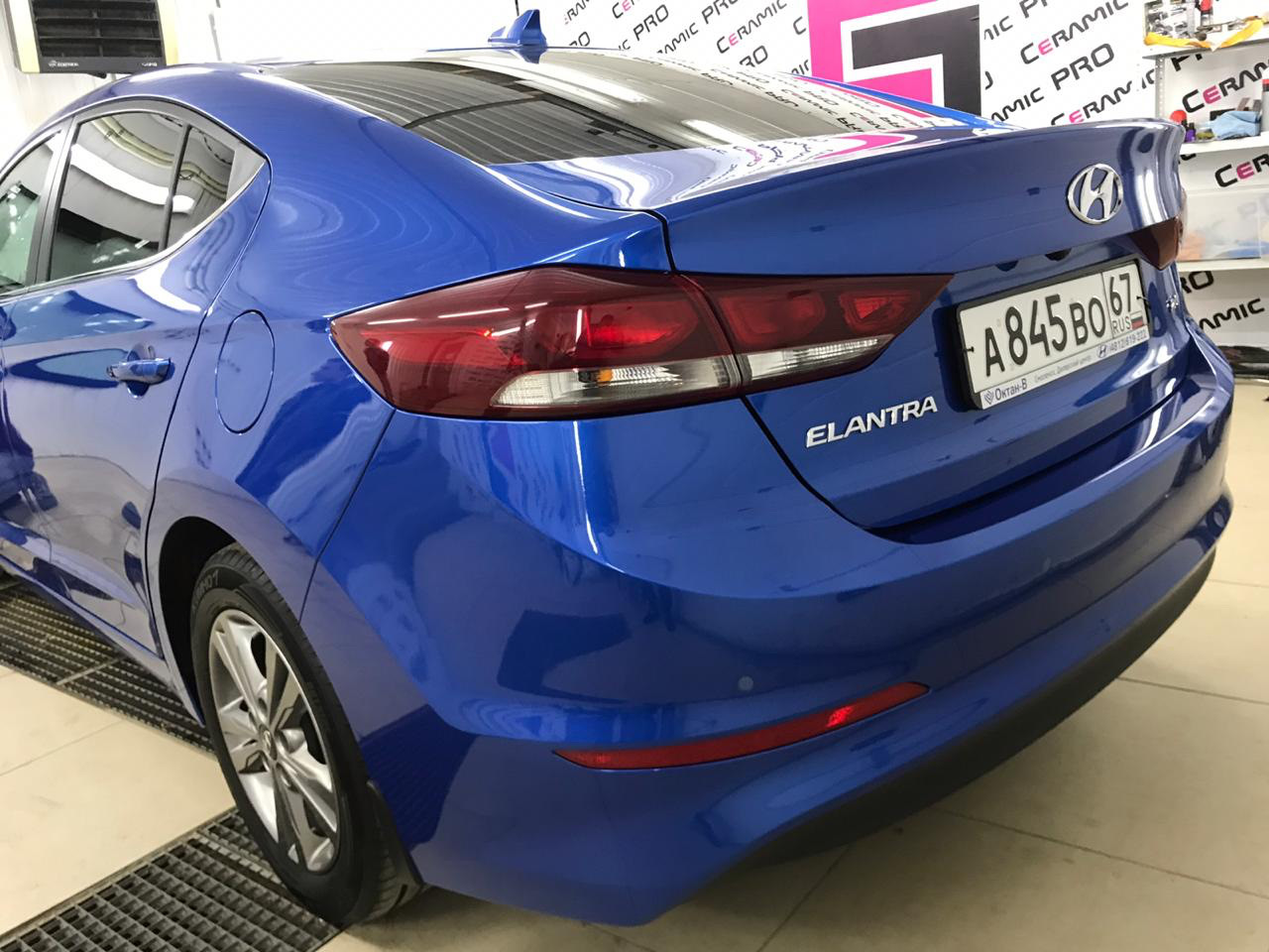 Hyundai elantra drive2