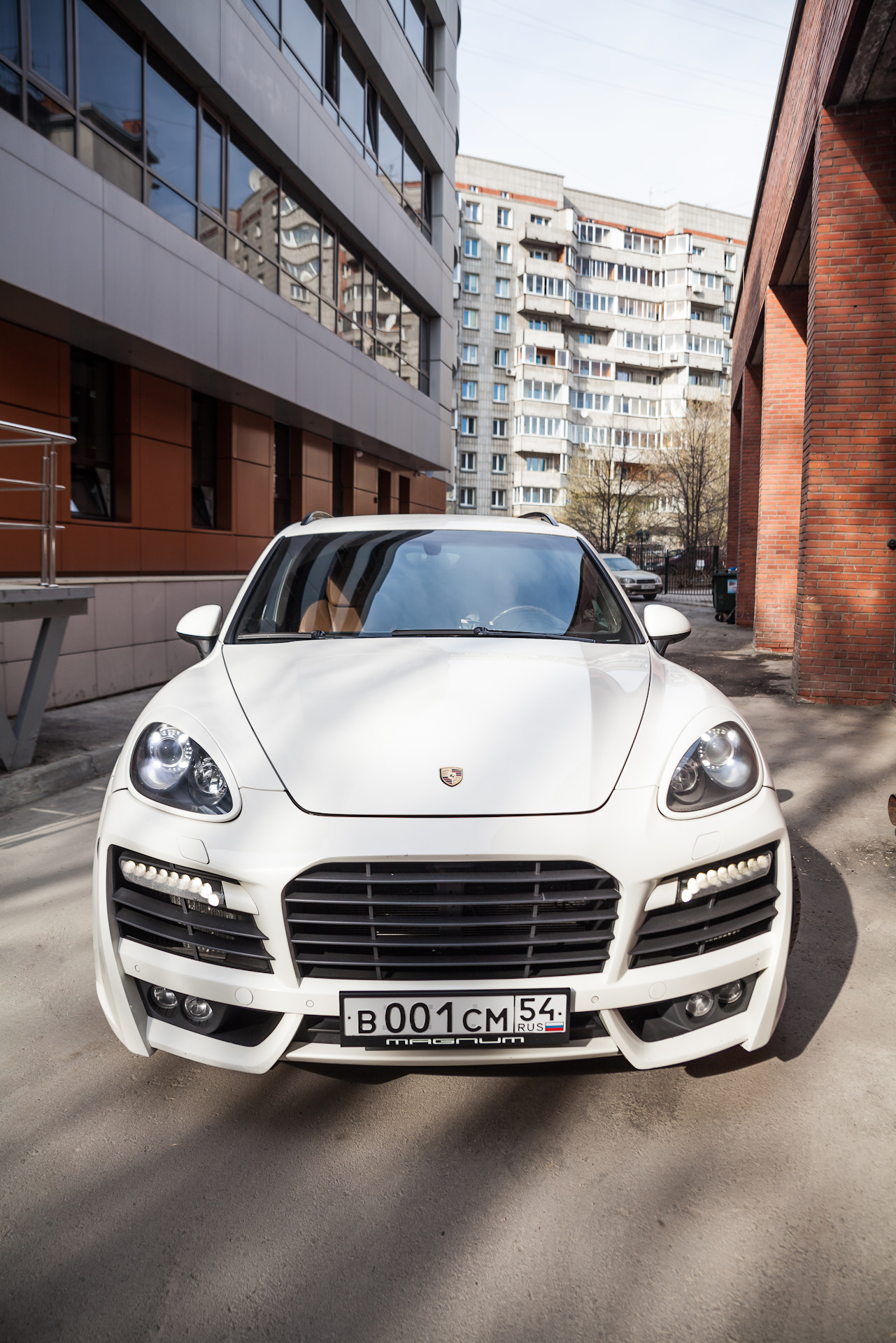 Porsche Cayenne Magnum