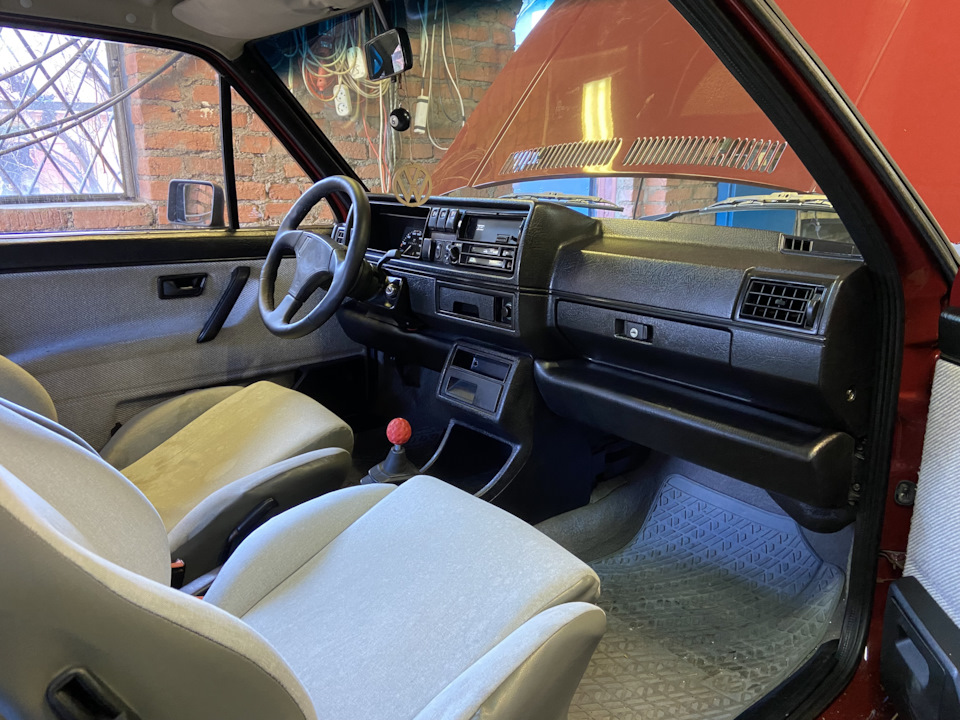 Американский батон, он же защита коленей. Ч.2 — Volkswagen Jetta II, 1 ...