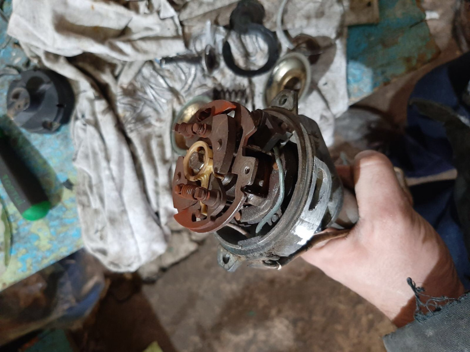 Вакуум трамблера от ВАЗ 2108 на Mazda GC 1.6 — Mazda 626 II (GC), 1,6 л ...