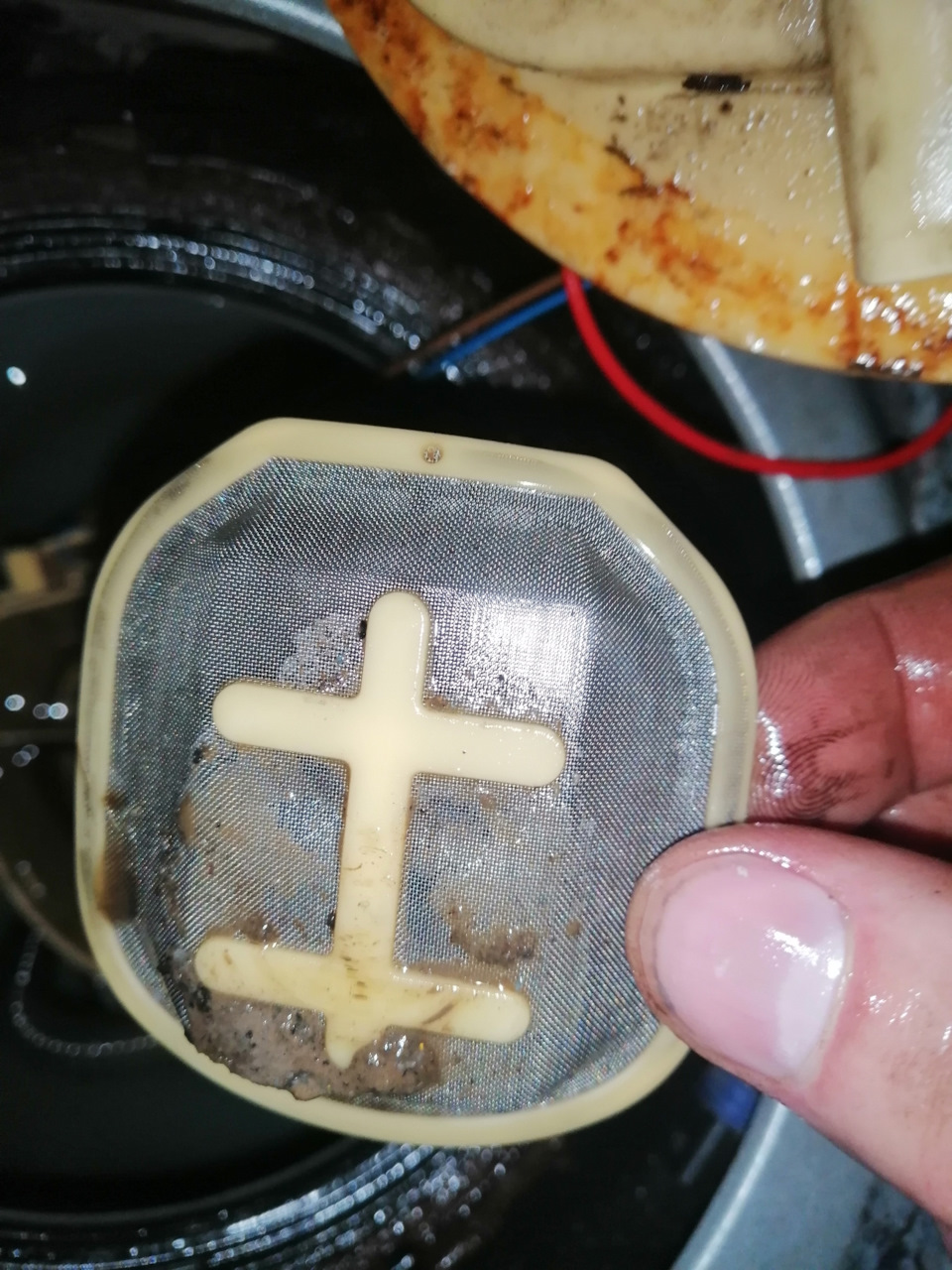 Чистка заборника бака 1.9DTH — Opel Vectra C, 1,9 л, 2004 года ...